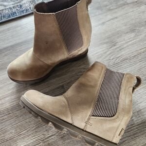 Sorel Tan Wedge Ankle Boots